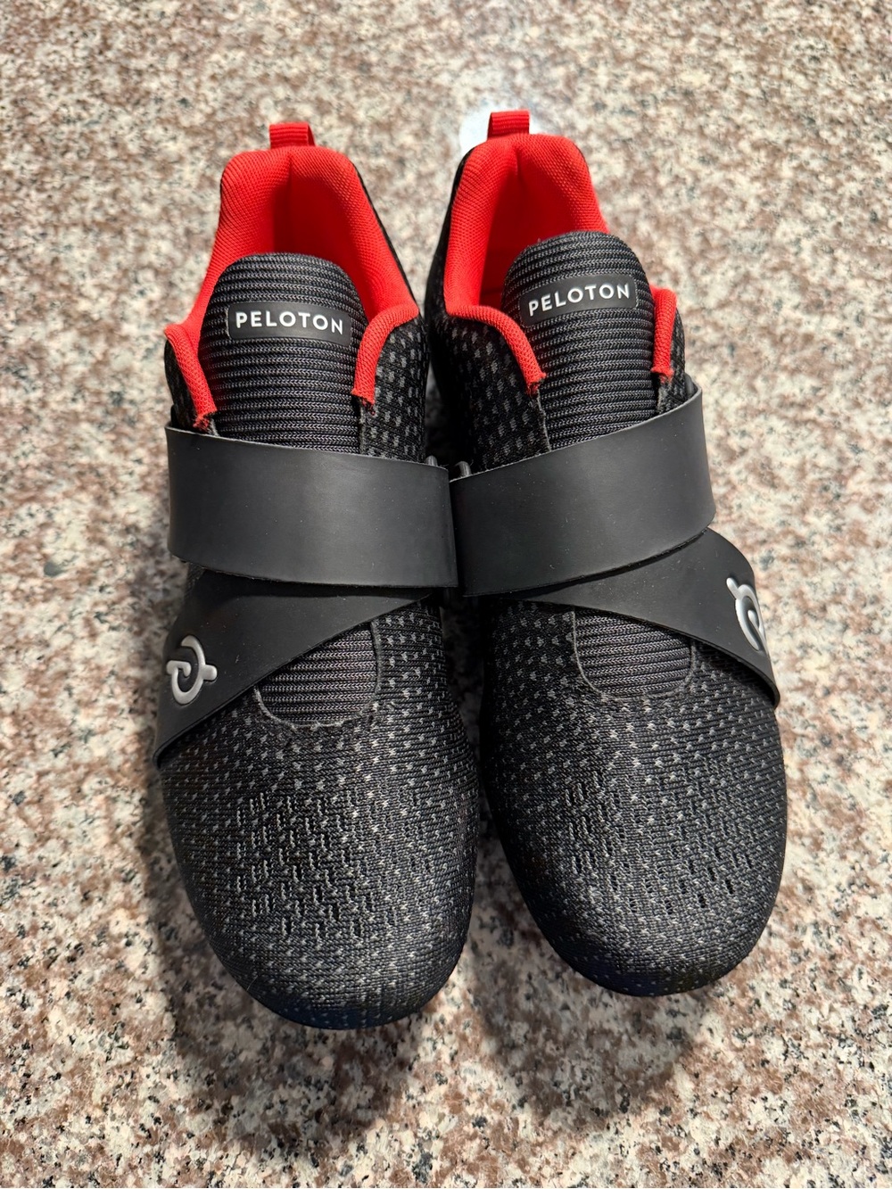 Peloton Black Athletic Cycling Shoes with Red Lining Size 39